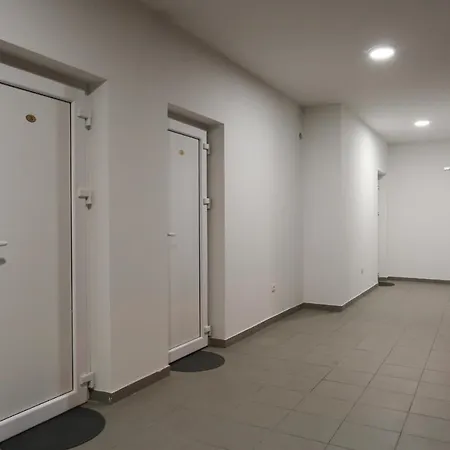 モーテル Bozic 2018